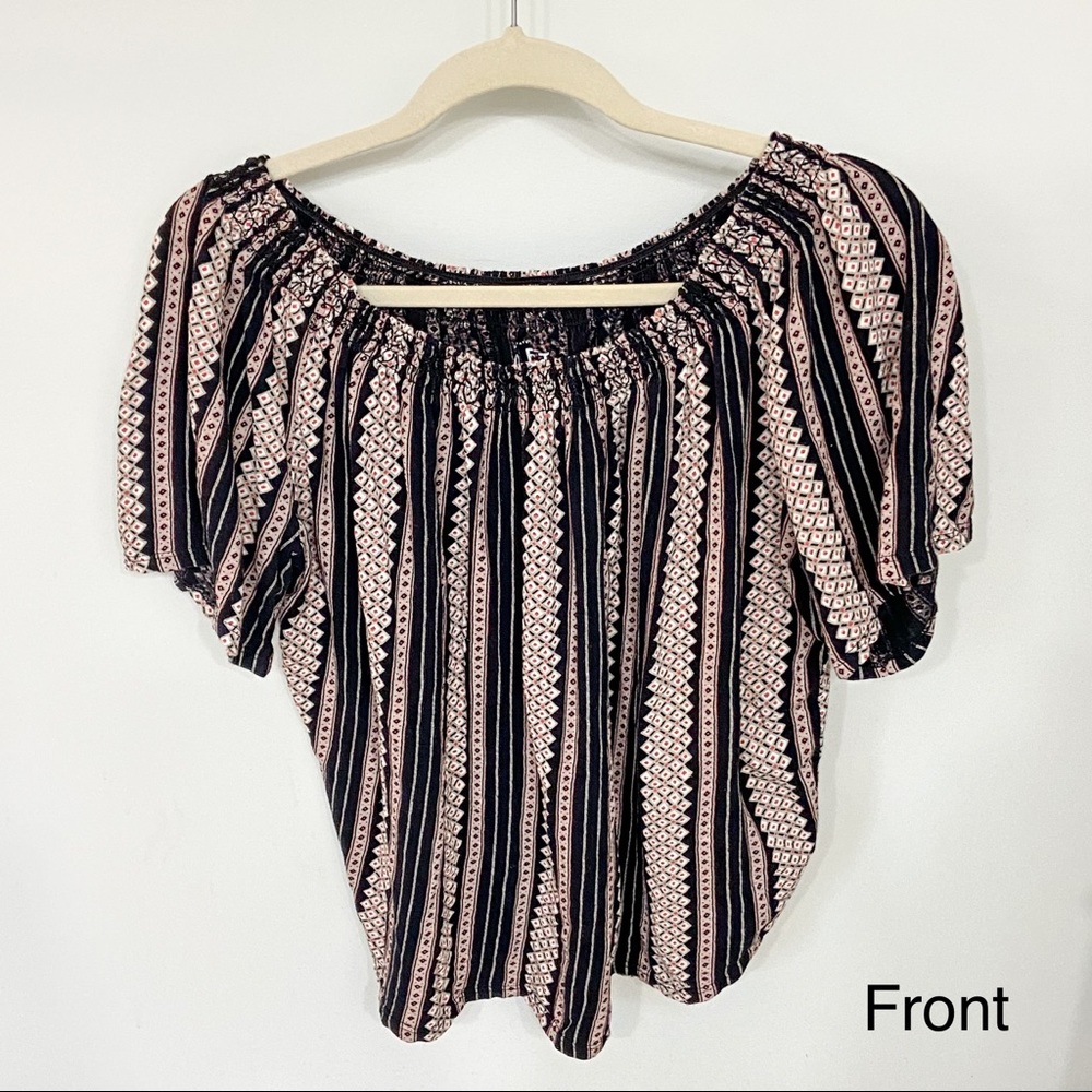 🏷️ Ann Taylor Loft Soft Cotton Smocked Peasant Top